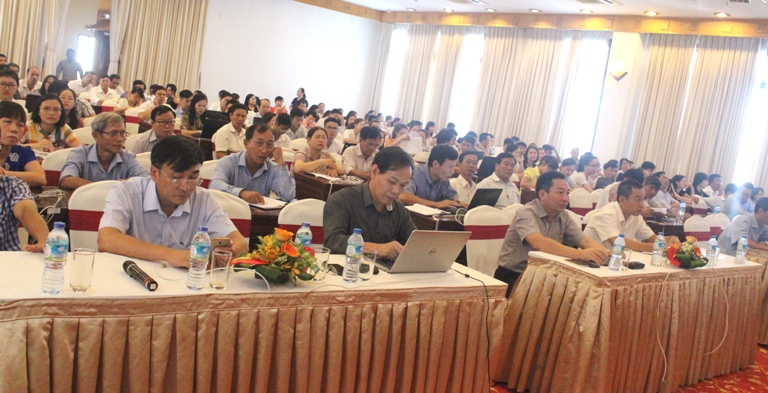 Thừa Thiên Huế Tập huấn quy trình thu, cấp sổ BHXH, thẻ BHYT