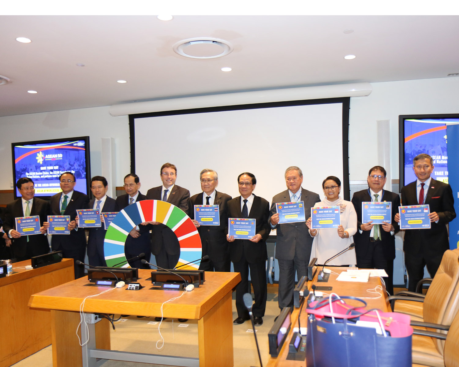 ASEAN cần tăng cường đoàn kết và vai trò trung tâm trong các vấn đề khu vực và quốc tế