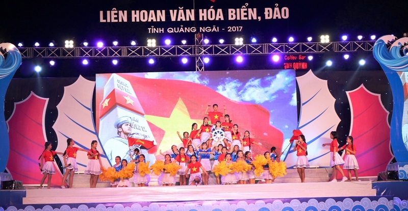 Quảng Ngãi Khai mạc Liên hoan Văn hóa biển, đảo năm 2017