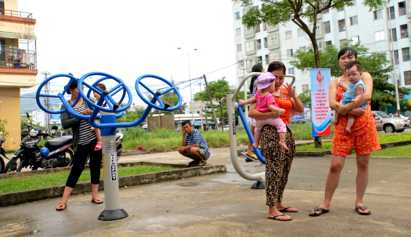 Đà Nẵng đầu tư máy tập thể dục cho khu dân cư có đông đoàn viên Công đoàn
