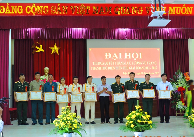 Đại hội thi đua Quyết thắng LLVT Thành phố Điện Biên Phủ giai đoạn 2012-2017