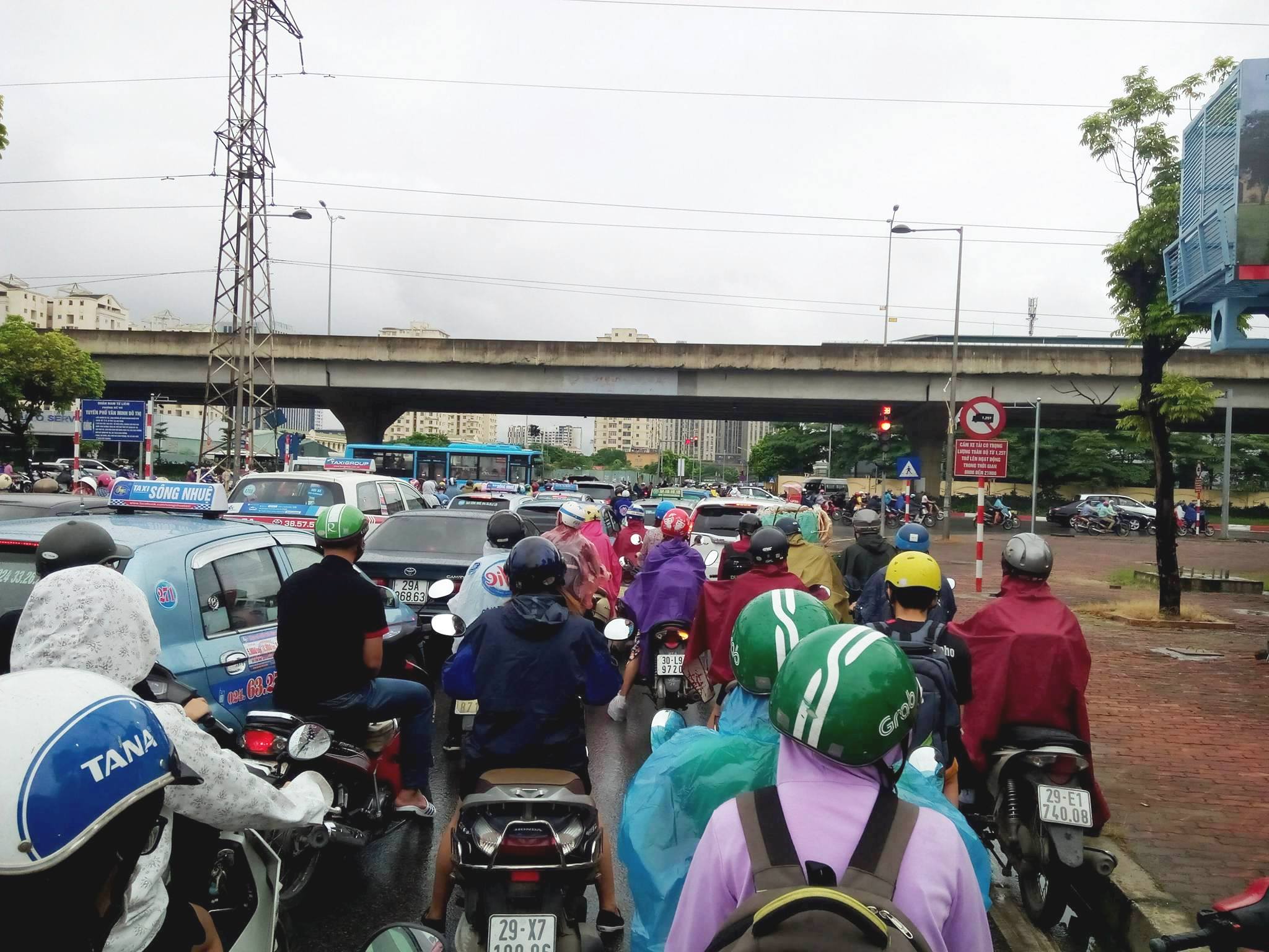 Chuyện đèn xanh, đèn đỏ