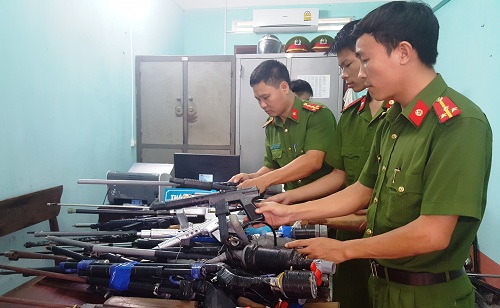 Triển khai thi hành Luật Quản lý, sử dụng vũ khí, vật liệu nổ