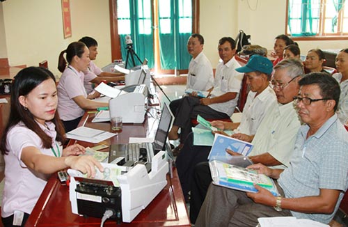 Đảm bảo 100 người nghèo và đối tượng chính sách được tiếp cận nguồn vốn tín dụng