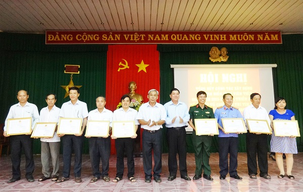 Huyện Cầu Kè Trà Vinh  Nhân rộng điển hình tiên tiến học tập và làm theo Bác