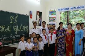 Chuẩn bị cơ sở vật chất khang trang cho thầy và trò huyện đảo Trường Sa