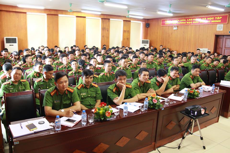 Trung đoàn Cảnh sát cơ động Công an TP Hà Nội Đẩy mạnh học tập và làm theo Bác