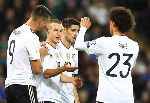 Anh, Đức giành vé dự World Cup, Argentina lâm nguy