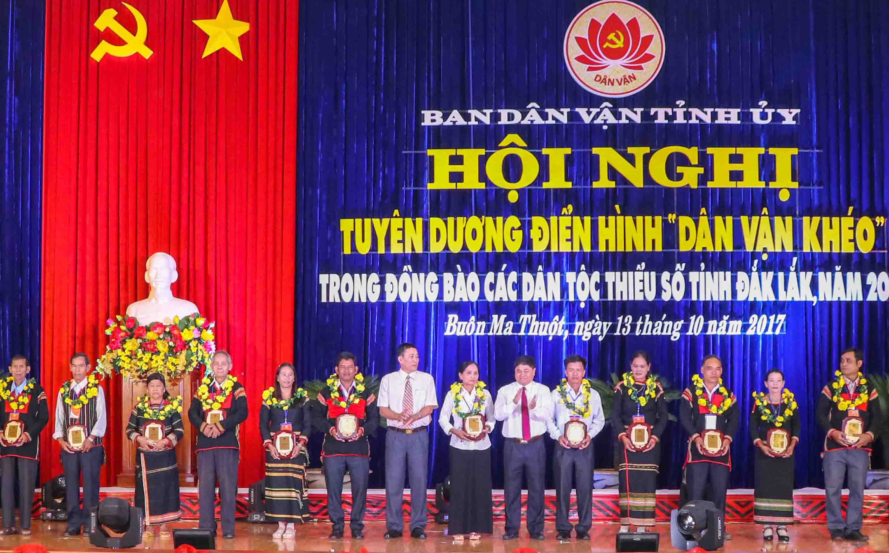 Đắk Lắk Tuyên dương điển hình “Dân vận khéo” trong đồng bào các dân tộc thiểu số