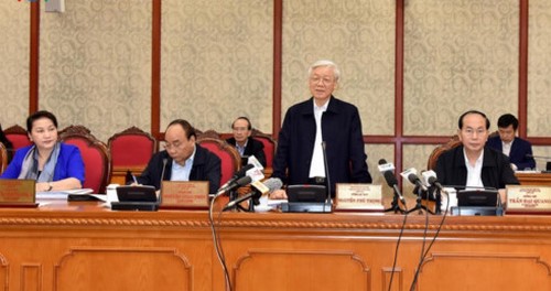Bộ Chính trị làm việc với Ban Thường vụ Thành ủy Thành phố Hồ Chí Minh