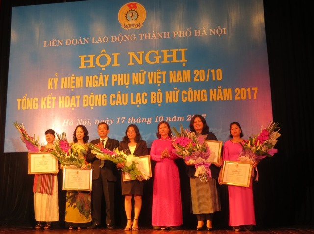 Biểu dương các nữ đoàn viên, công nhân lao động Thủ đô