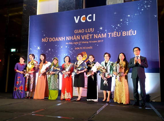 Diễn đàn doanh nhân nữ trong nền kinh tế số