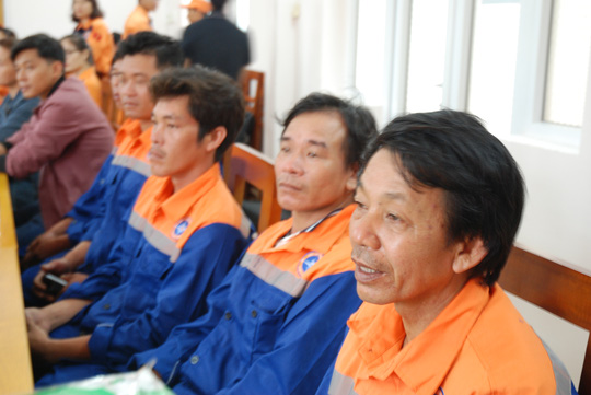 Cứu nạn thành công 5 thuyền viên và tìm thấy 1 thi thể thuyền viên gặp nạn