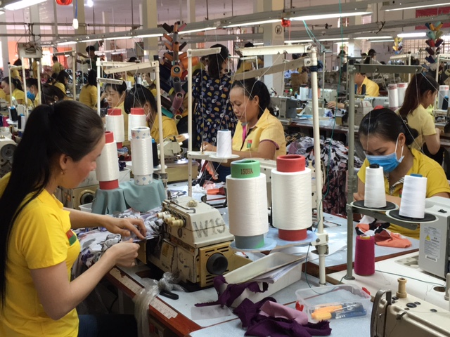 Tăng cường bảo đảm an sinh xã hội, thực hiện đúng chính sách BHXH, BHYT đối với người lao động