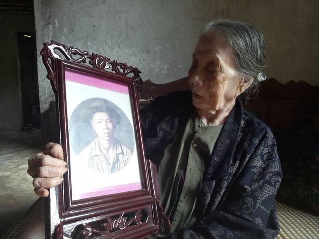 Thủ tướng yêu cầu kiểm tra phản ánh gần nửa thế kỷ mẹ mới biết con mình là liệt sĩ
