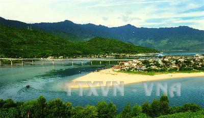 Nâng cao nhận thức về ứng xử văn minh trong hoạt động du lịch