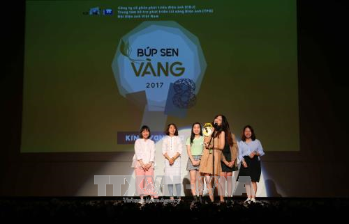 Trao thưởng Búp sen Vàng 2017