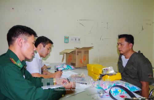 Phá đường dây buôn bán ma túy đá xuyên quốc gia