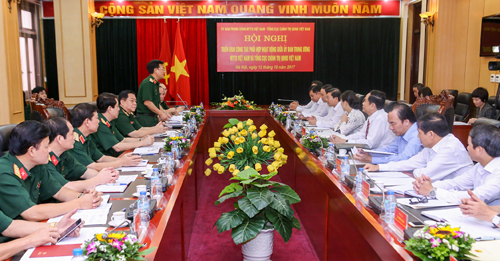 Tăng cường phối hợp xây dựng thế trận quốc phòng toàn dân