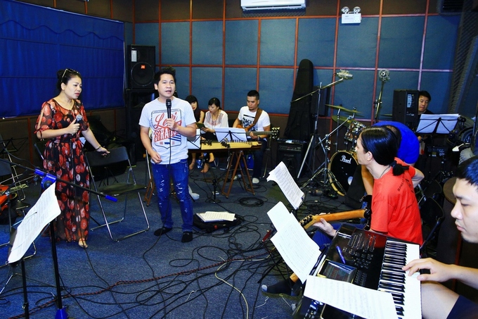 Trọng Tấn - Anh Thơ tổ chức đêm nhạc kỷ niệm Ngày Phụ nữ Việt Nam 20 10