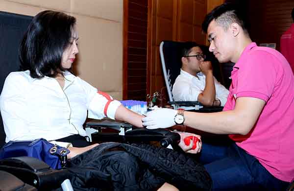 Hiến máu cứu người - Nghĩa cử cao đẹp của tuổi trẻ Khối Doanh nghiệp Trung ương