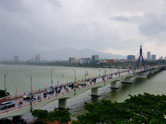 Đà Nẵng điều tiết nút giao thông phía Tây cầu Sông Hàn để phục vụ APEC 2017
