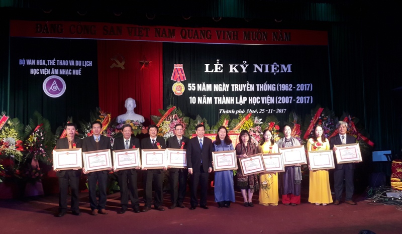 Kỷ niệm 55 năm ngày truyền thống và 10 năm thành lập Học viện Âm nhạc Huế