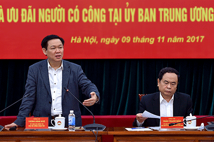 Cải cách chính sách tiền lương phải gắn với quản lý biên chế, quản lý chi phí thường xuyên