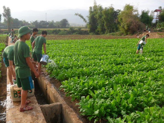 Tích cực nâng cao chất lượng đời sống bộ đội