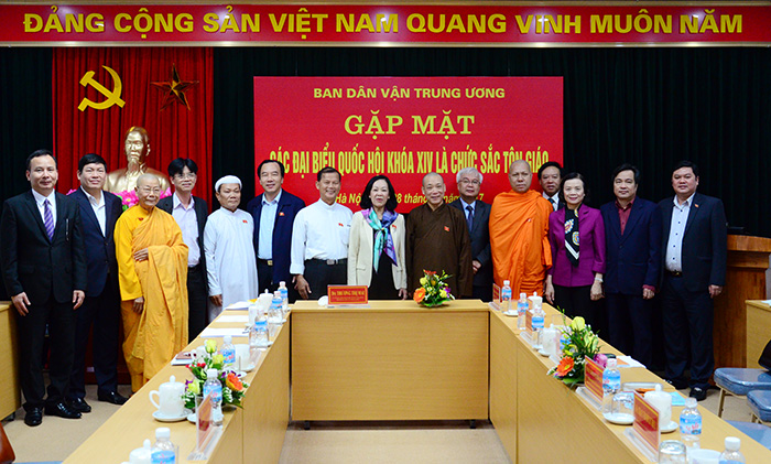 Ban Dân vận Trung ương gặp mặt các đại biểu Quốc hội là chức sắc tôn giáo