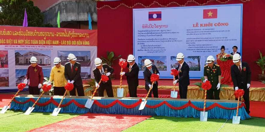 Lào Khởi công cụm 3 công trình sử dụng vốn viện trợ không hoàn lại của Việt Nam