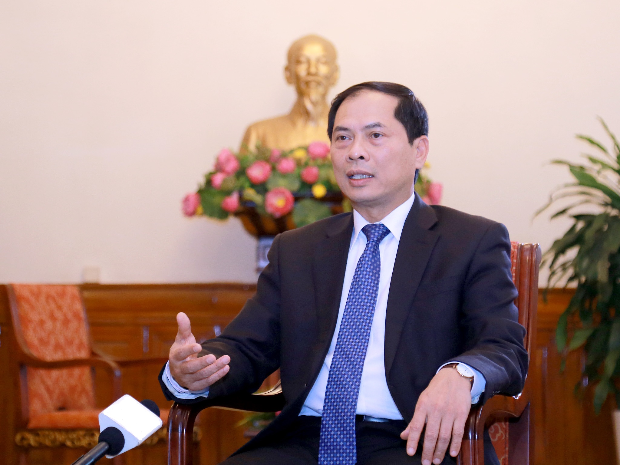 “Cùng tạo động lực mới, vun đắp tương lai chung”