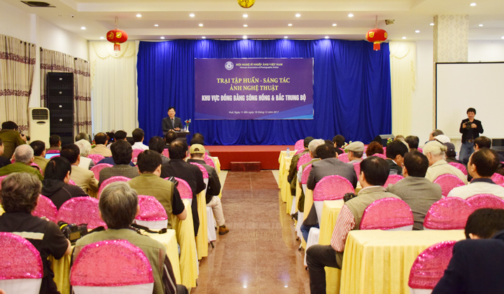 Khai mạc trại tập huấn sáng tác ảnh nghệ thuật khu vực đồng bằng sông Hồng và Bắc Trung bộ
