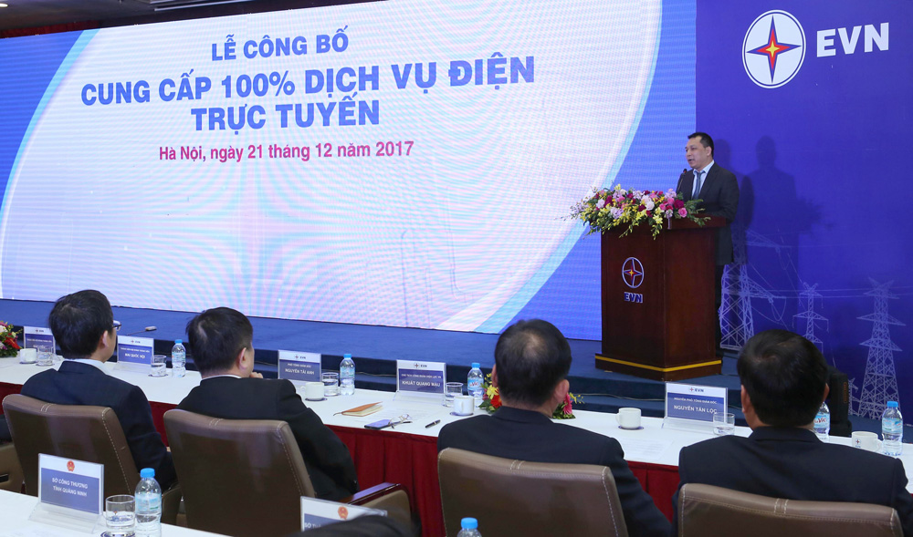 Lễ công bố cung cấp 100 dịch vụ điện trực tuyến