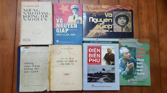 Trưng bày sách về Đại tướng Võ Nguyên Giáp