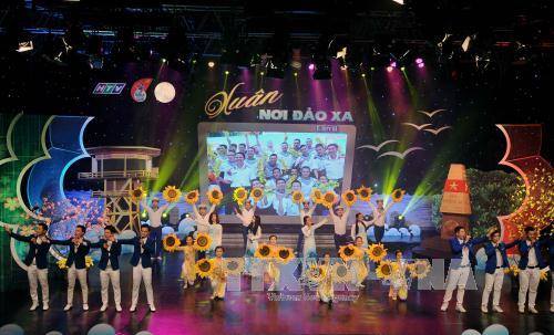 Chương trình “Xuân nơi đảo xa – lần thứ III” Gửi hơi ấm từ đất liền đến hải đảo