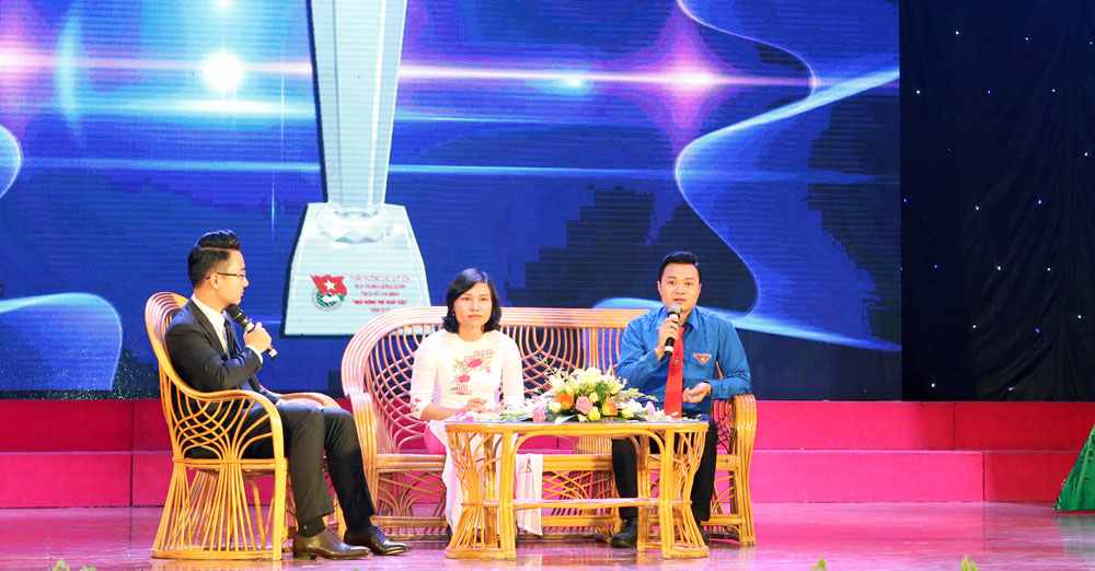 Trở thành tỷ phú nhờ nuôi vịt trời ở Hưng Yên