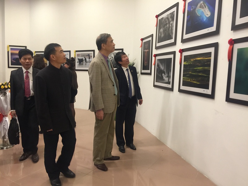 Việt Nam giành 4 huy chương Vàng tại Cuộc thi ảnh nghệ thuật quốc tế lần thứ 9