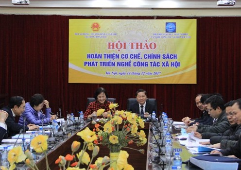 Phát triển nghề công tác xã hội Cần có luật