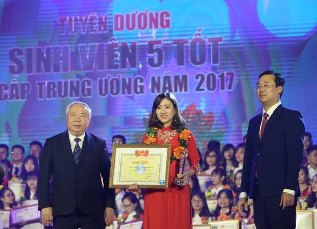 Trung ương Hội Sinh viên Việt Nam long trọng kỷ niệm 68 năm ngày truyền thống
