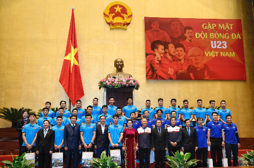 Chủ tịch Quốc hội Nguyễn Thị Kim Ngân đã gặp mặt đội tuyển U23 Việt Nam