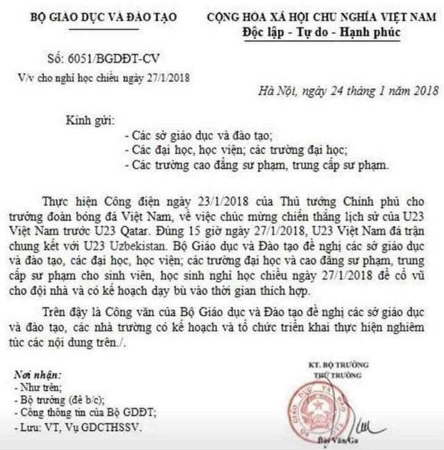 Giả mạo công văn cho sinh viên, học sinh nghỉ học xem bóng đá