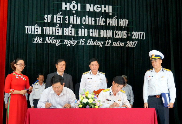 Quảng Bình quan tâm làm tốt công tác tuyên truyền biển, đảo