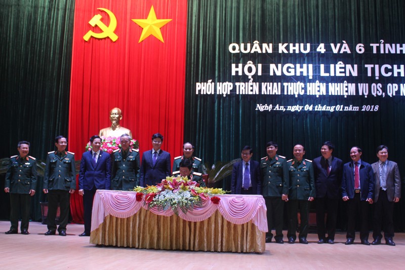 Bộ Tư lệnh Quân khu 4 tổ chức Hội nghị Liên tịch phối hợp triển khai nhiệm vụ quân sự - quốc phòng năm 2018