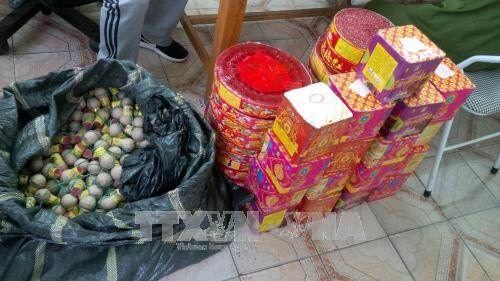 Bắt giữ 3 vụ tàng trữ, vận chuyển và mua bán trái phép các loại pháo