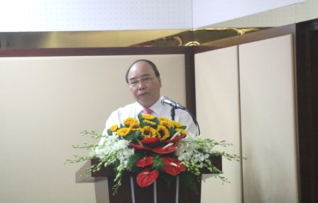 Thủ tướng Nguyễn Xuân Phúc Tiếp tục quan tâm chăm lo cuộc sống cho công nhân cao su