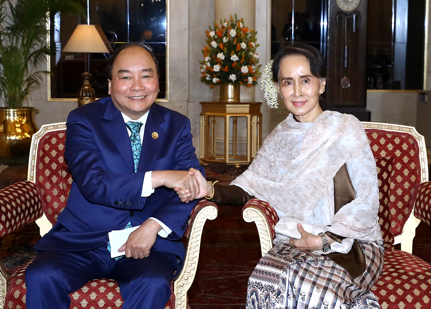 Thủ tướng Nguyễn Xuân Phúc tiếp xúc song phương bên lề Hội nghị Cấp cao Kỷ niệm ASEAN - Ấn Độ