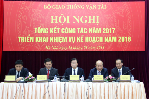 Ưu tiên đẩy mạnh công tác xây dựng, hoàn thiện thể chế, chính sách pháp luật chuyên ngành GTVT