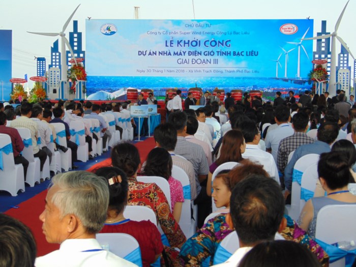 Khởi công 2 dự án động lực cho phát triển ngành tôm và điện gió