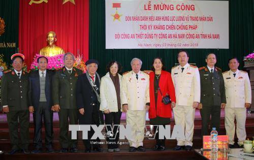 Đội Công an Thiết Dũng – Ty Công an Hà Nam đón nhận danh hiệu Anh hùng lực lượng vũ trang nhân dân